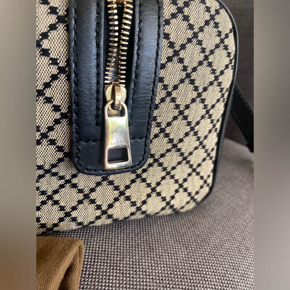 Gucci Boston - Picture 7 of 12